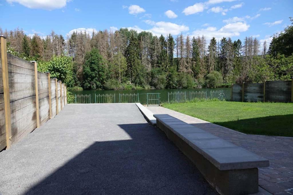 Le Chalet De Hermeton Hastiere-par-dela Екстер'єр фото